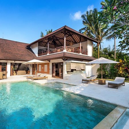 Villa Candi Kecil Tujuh By Villa Finder Ubud Buitenkant foto
